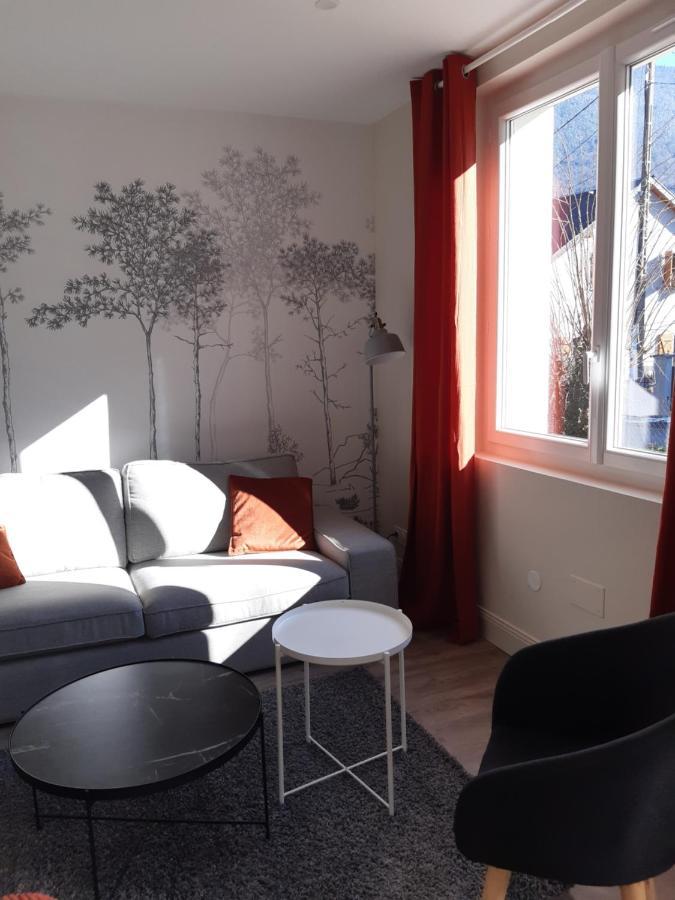 T3 Neuf 65M2 5 Personnes Avec Jardin Au Calme, Menage Inclus, Local Velo Apartamento Bagnères-de-Luchon Exterior foto